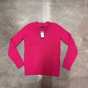 Tommy Hilfiger women's v neck sweater